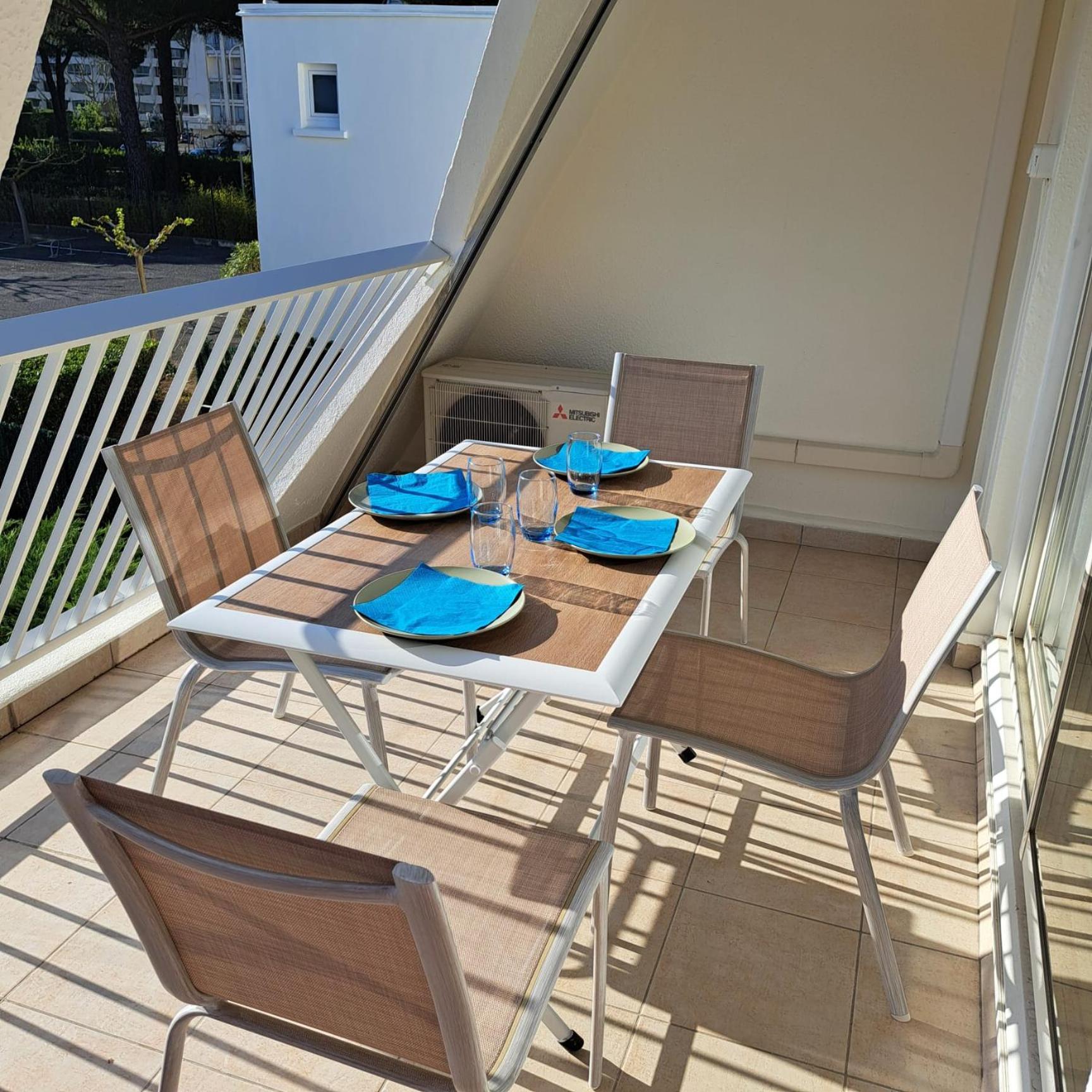 T2 West City Parking Clim Wifi 4Pers - Rossiconciergerie - Linge Inclus La Grande Motte Bagian luar foto